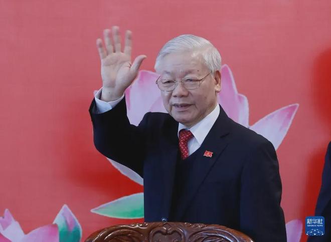 越共中央总书记苏林抵达北京 越共中央总书记苏林抵达北京