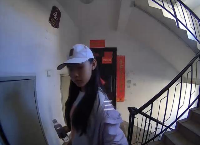 奶茶被顺走当事人称不接受私下道歉 奶茶被顺走当事人称不接受私下道歉
